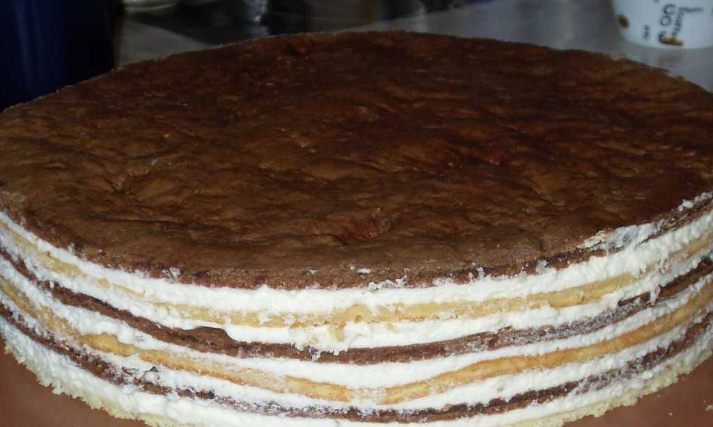 cake with protein cream