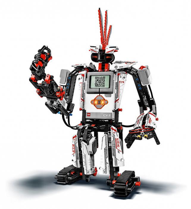 make a robot out of Lego
