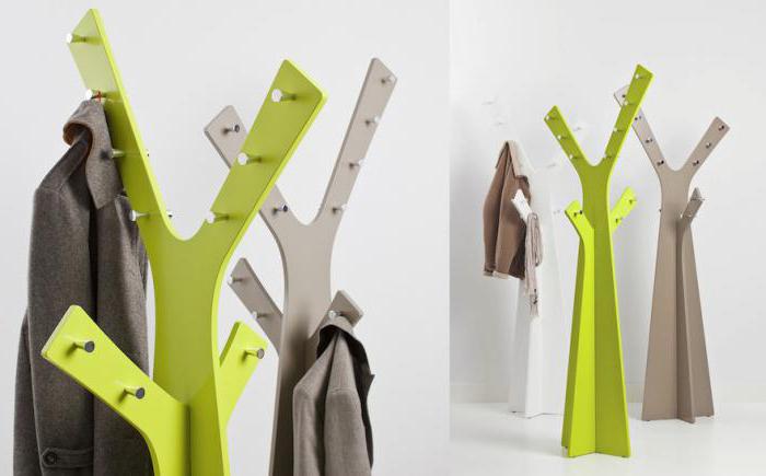 hanger clothes rack outdoor wooden