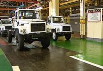 الشاحنات GAZ-4301