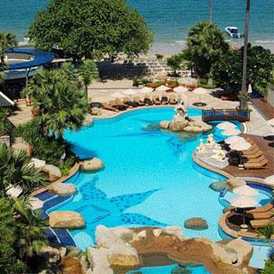 Pattaya hotel में लंबे समुद्र तट