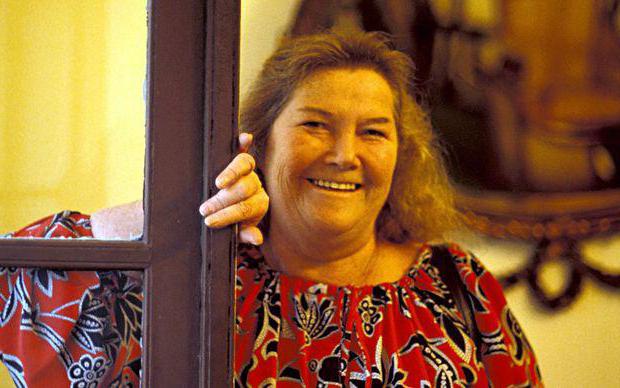 Colleen McCullough indecent passion