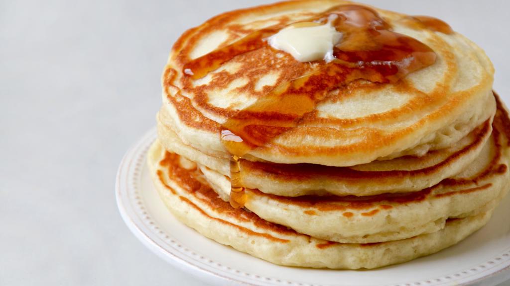 how to make pancakes with yeast