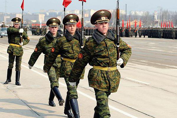 في روسيا سن الخدمة العسكرية