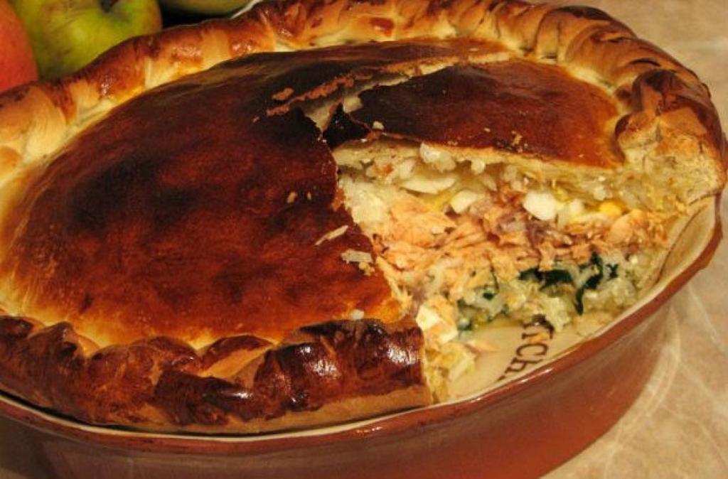 Traditional Russian pie with rice