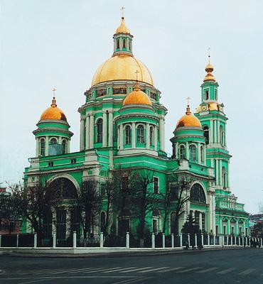 地址耶斯塔斯基大教堂在莫斯科