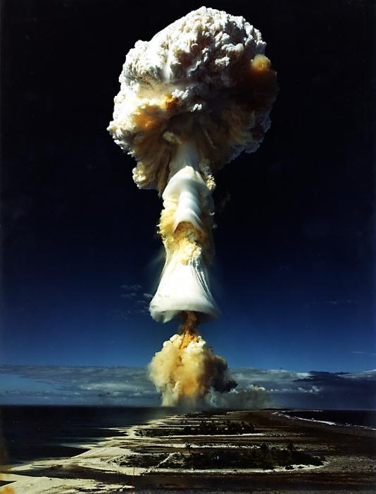 explosão termonuclear