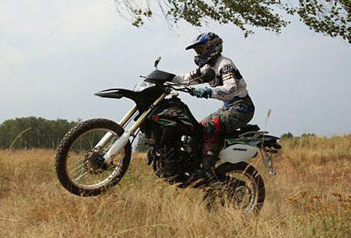 stels enduro 400 specifications