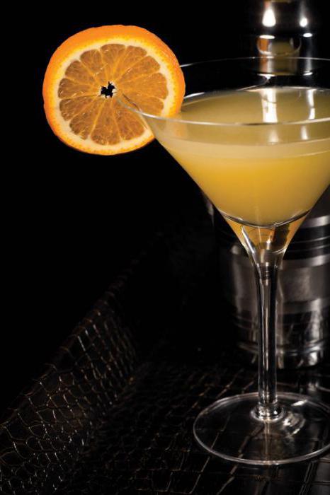 Cocktail mit Wermut