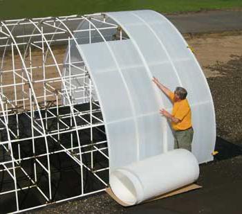polycarbonate greenhouses Uralochka