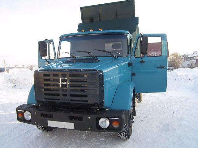 ZIL 45085 डंप ट्रक