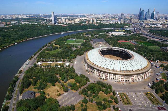  a capacidade do estádio Luzhniki após a reconstrução do 