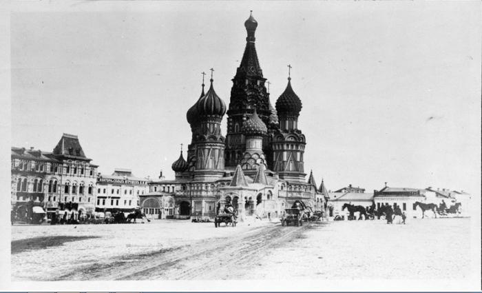 为什么莫斯科为首都的俄罗斯