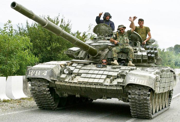  t 72B with active armor 