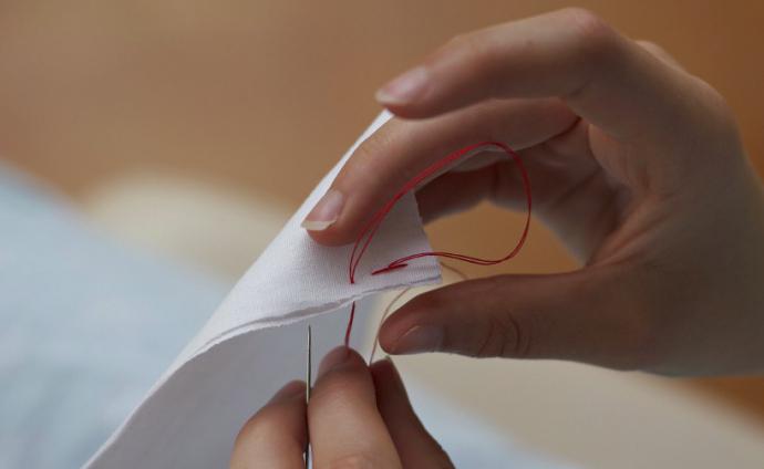 Hand-stitching Naht
