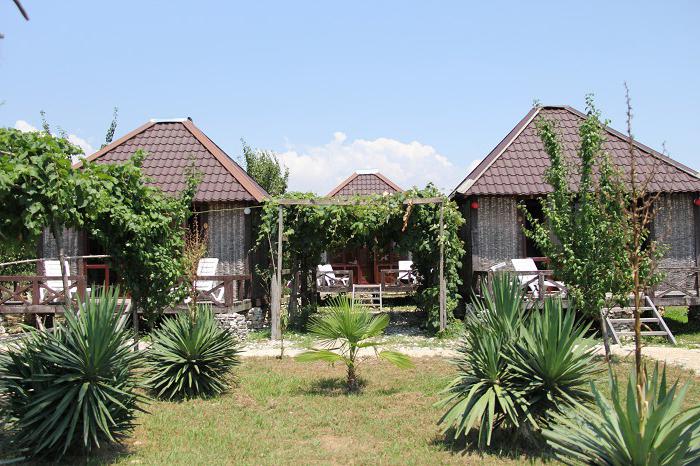 Приватні готелі в Абхазії