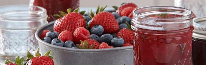 strawberry jam with gelatin