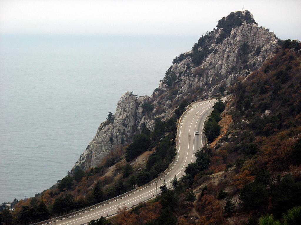 Montanha de Gato, a rota de Sevastopol-Yalta