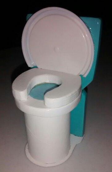 How to make Barbie doll toilet