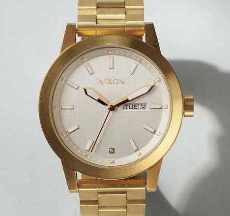 Nixon Uhr