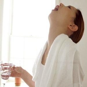 o tratamento da dor de garganta